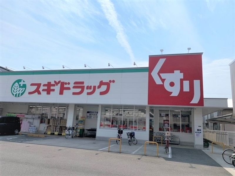 レオパレスルミナス　イースト 庭