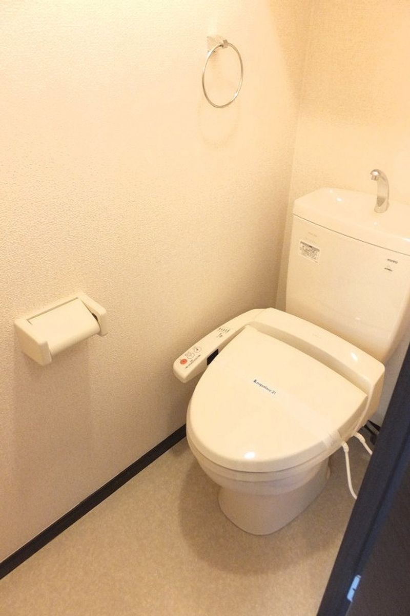 レオネクストグランドソレイユ トイレ