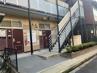レオパレスカーサ東出 エントランス