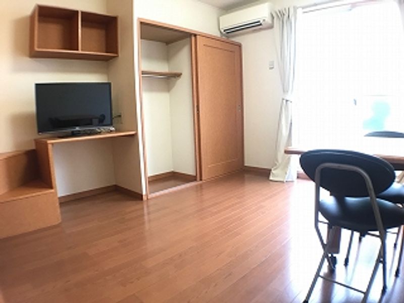 レオパレスＯＫＵ−Ⅱ 居間