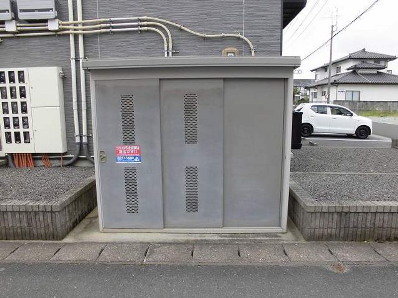 レオパレスフェルム 共用部分