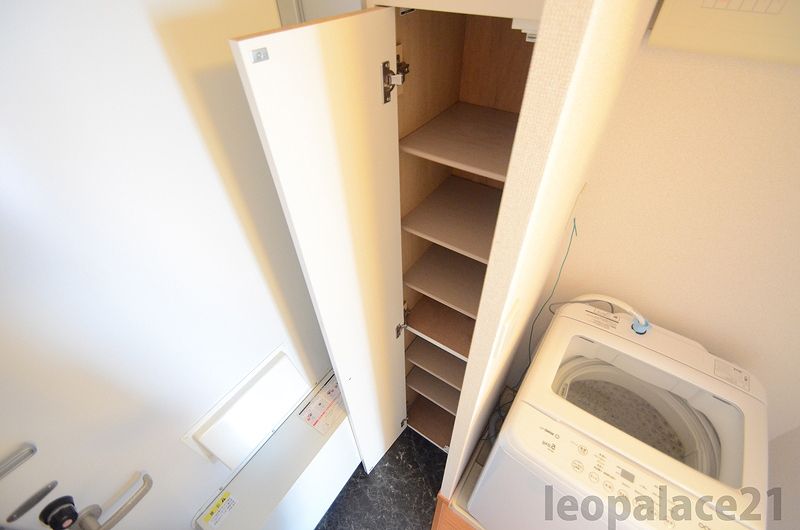 leopalace BLUE TREE Storage