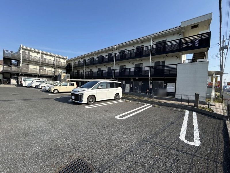レオネクストルナルミエール越谷 外観