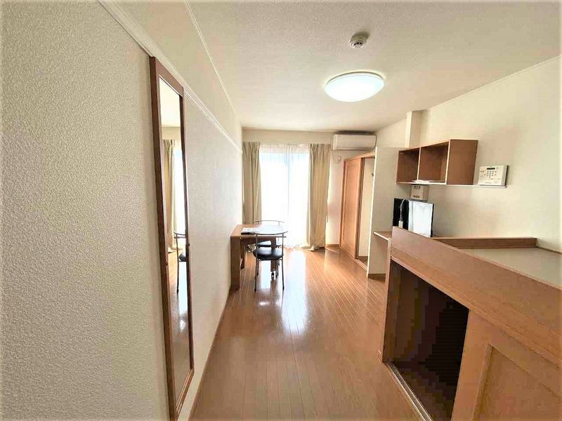 レオパレス松橋 寝室