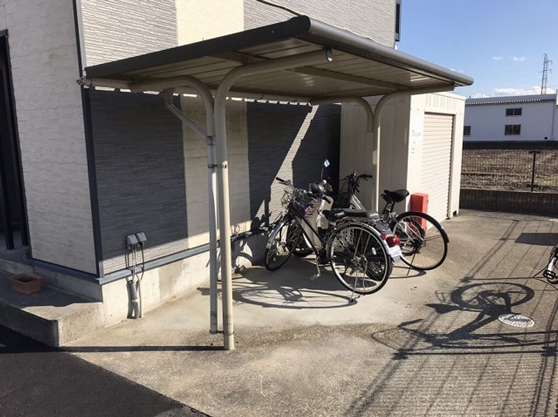 レオパレス岡津 共用部分