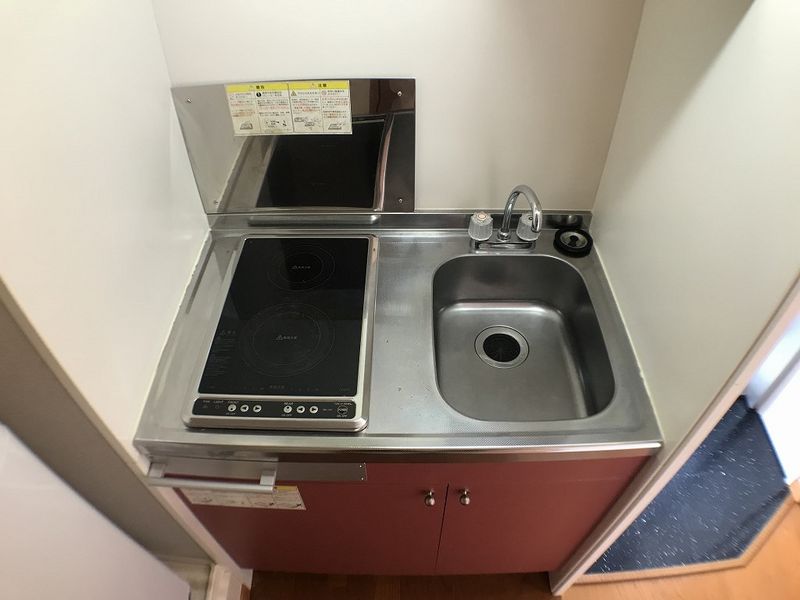 レオパレスＭｕｎｄａｋａ キッチン