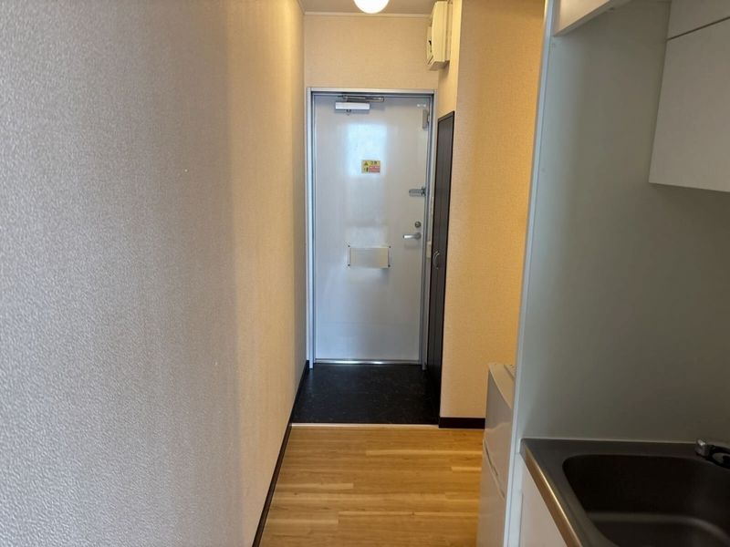 レオネクストインディゴⅠ 玄関