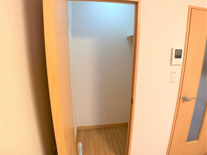 レオパレス武 収納