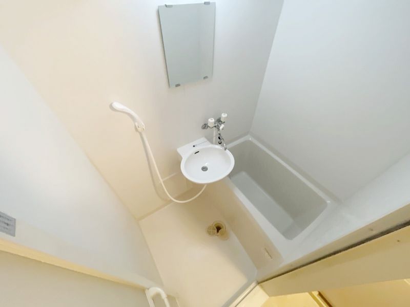 レオパレスＲＥＺＯＮ中百舌鳥 風呂