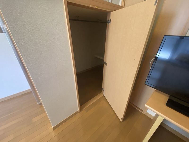 レオパレスイターナル原 収納