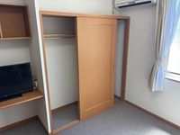 レオパレスアイボリーＤ 収納