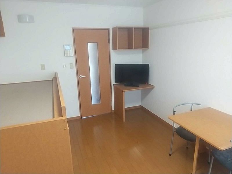 leopalace HSI RIVER II 客厅