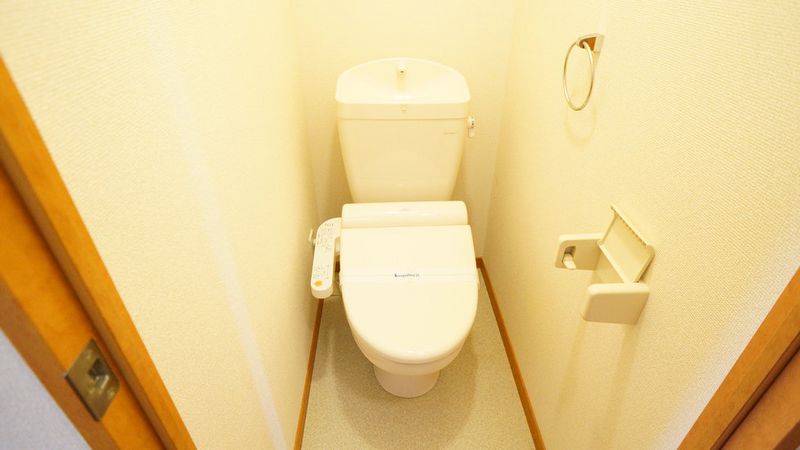 レオパレスピアーチェ トイレ