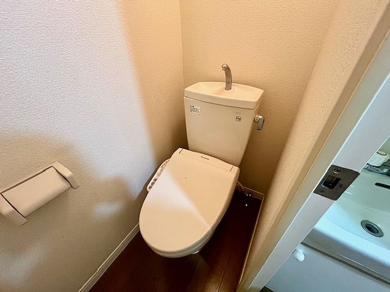 レオパレスヴィレッジ トイレ