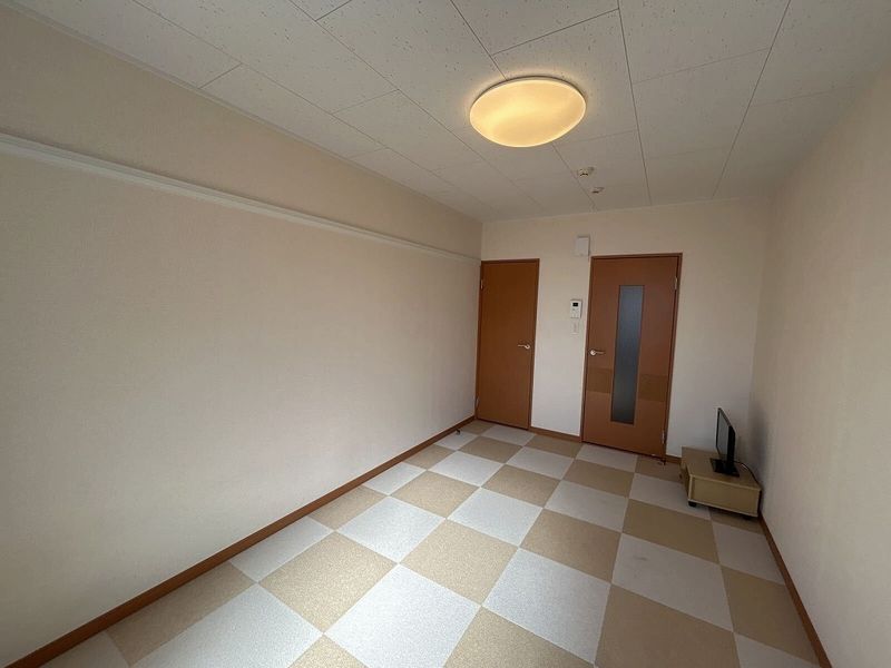 レオパレスＮＥＸＴ　ＤＯＯＲ 居間