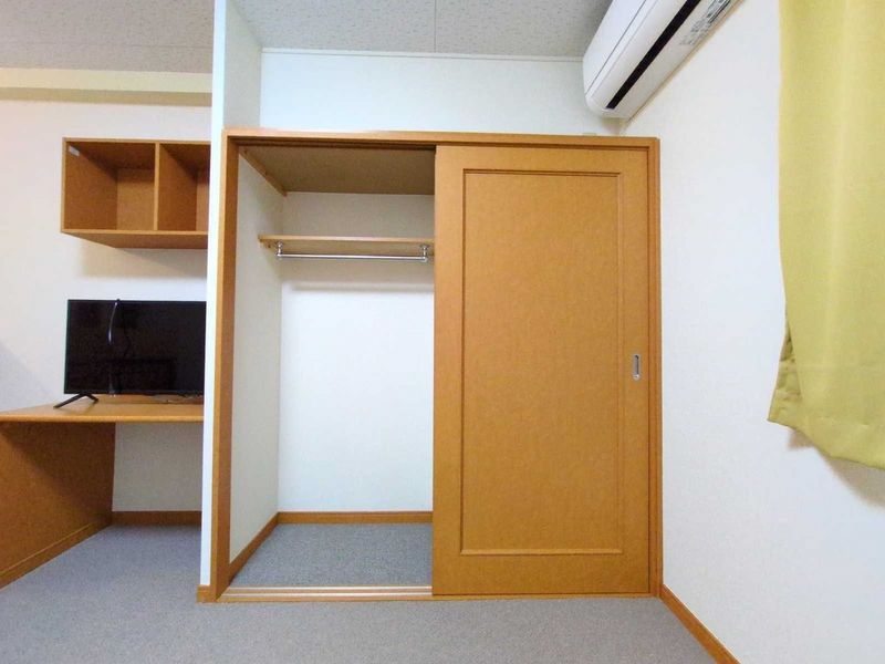 レオパレス北平野 収納
