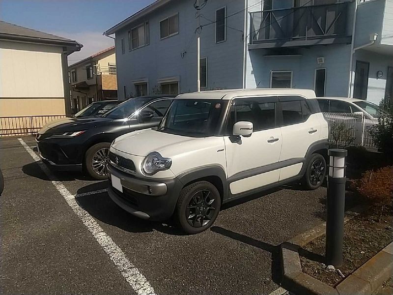 レオパレス城 駐車場