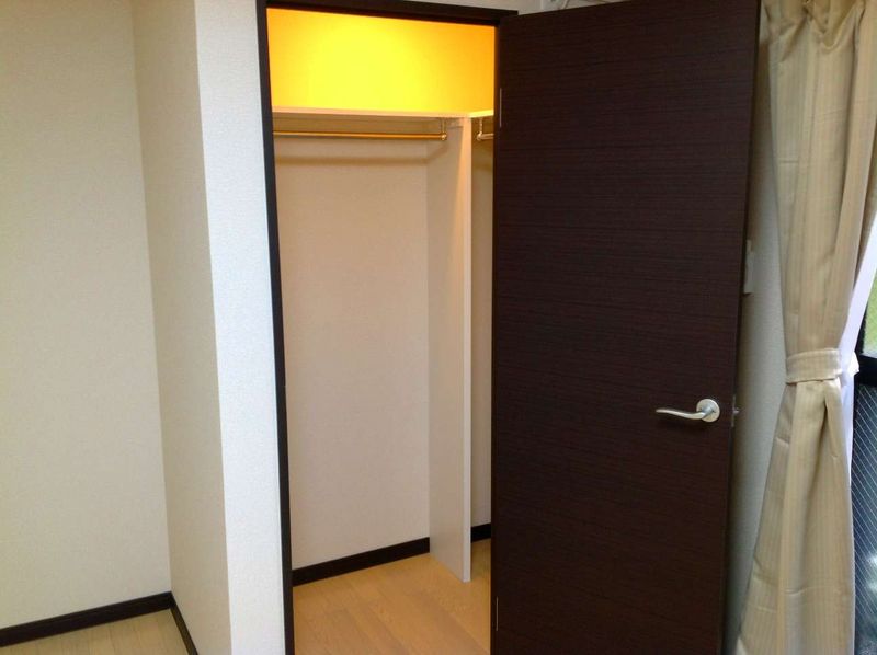レオネクストシャルム桃山 収納