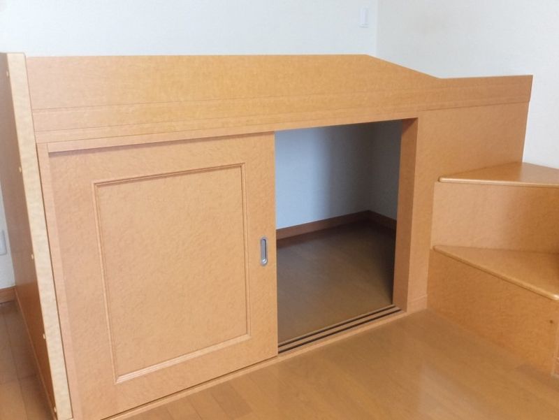 レオパレスブレイスパティオ 寝室