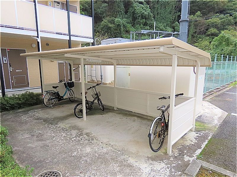レオパレス裾花 共用部分