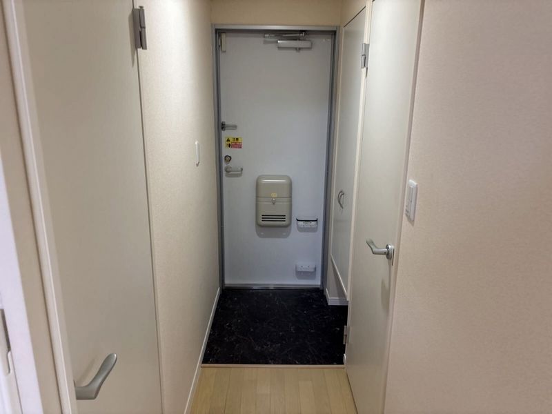 レオネクスト藤 玄関
