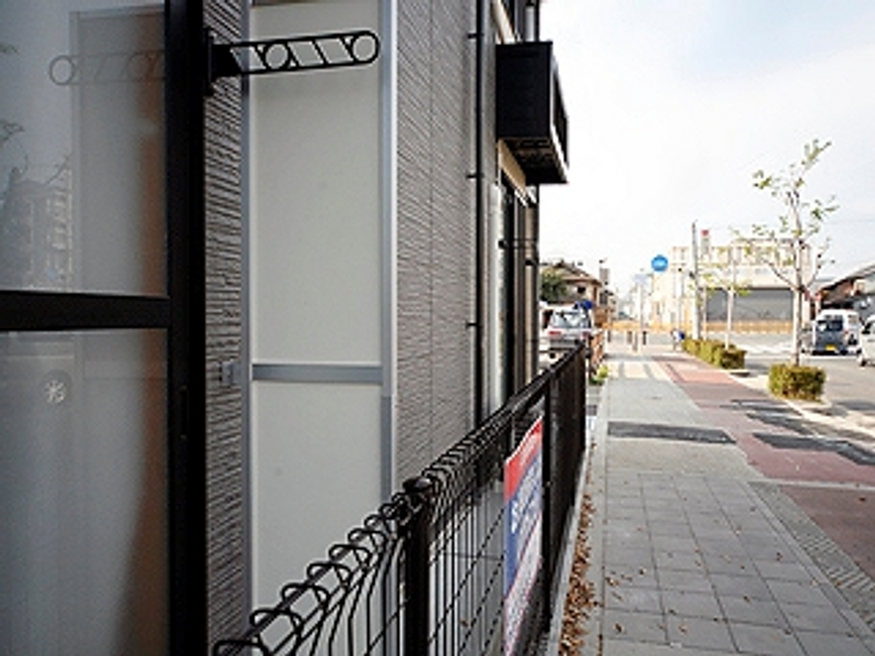 レオパレスタウンコート北田辺Ⅱ バルコニー