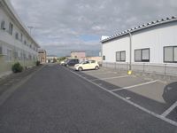 レオパレスマ　メゾン 駐車場