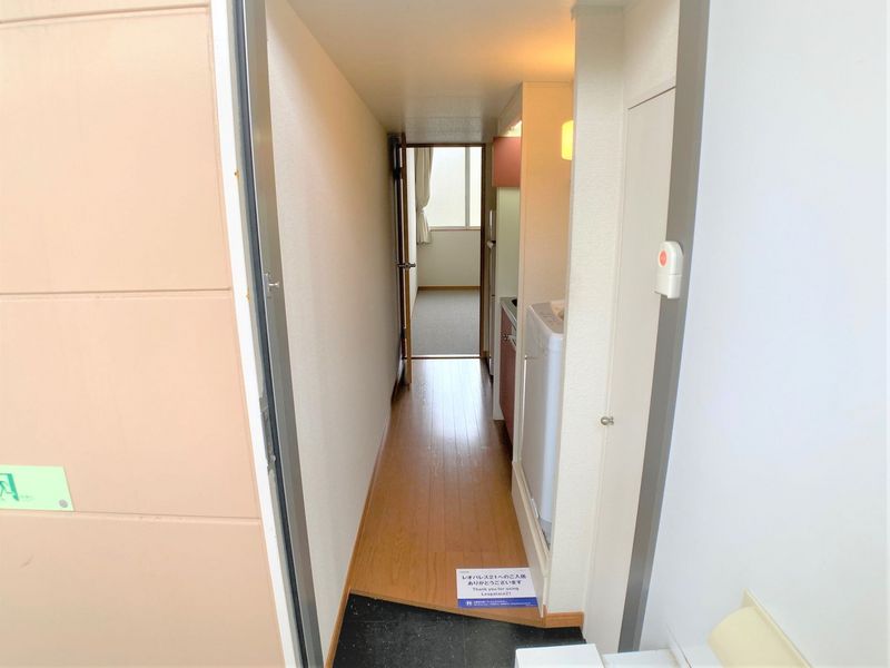 レオパレスサニーヒル紫原 玄関