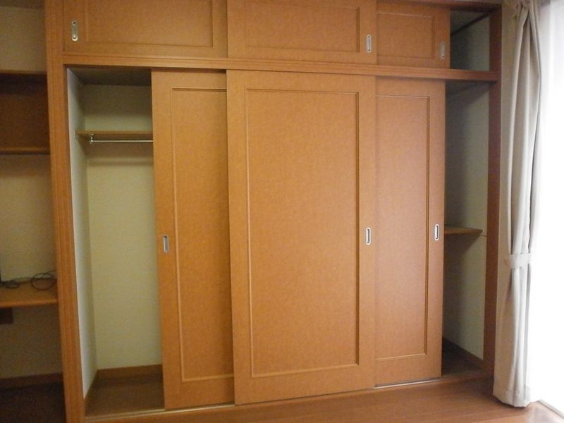 レオパレスラフィネⅡ 収納