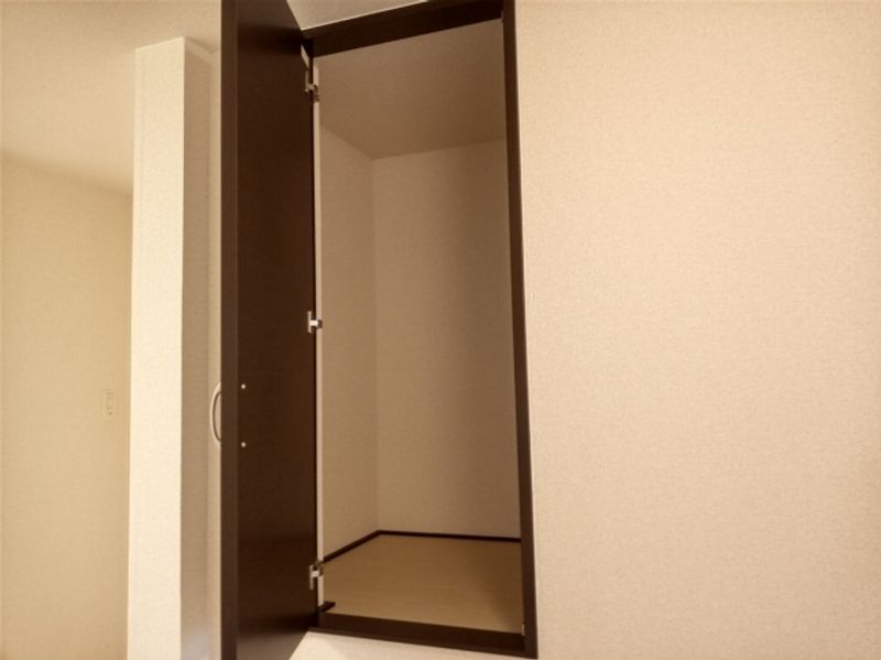 LEONEXT Bloom Court 储物空间