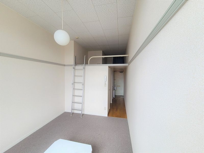 レオパレス中田Ⅱ 居間