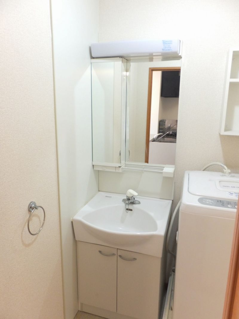 leopalace Bonheur Pare Sink