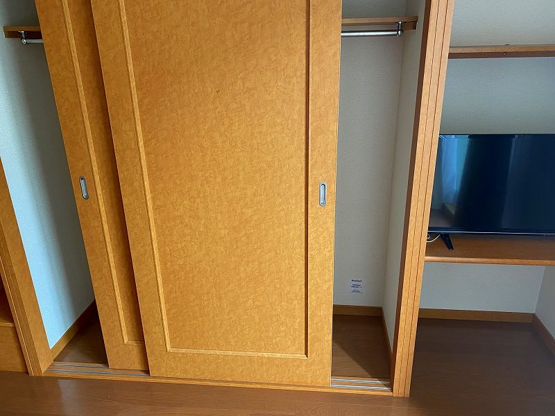 レオパレスシャイン 収納