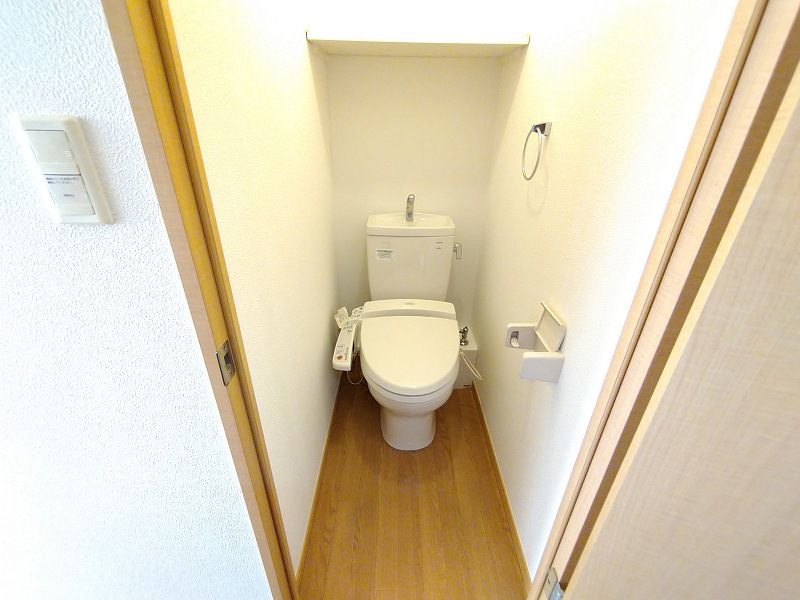レオパレス長者丸 トイレ