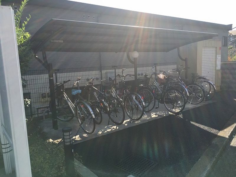 レオパレス日向坂 その他