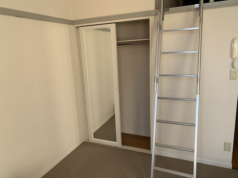 レオパレス和 収納
