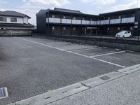 レオパレス友舞 駐車場