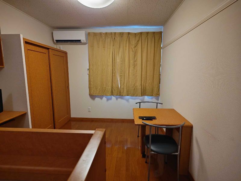 レオパレスメルベーユ　ノール 居間