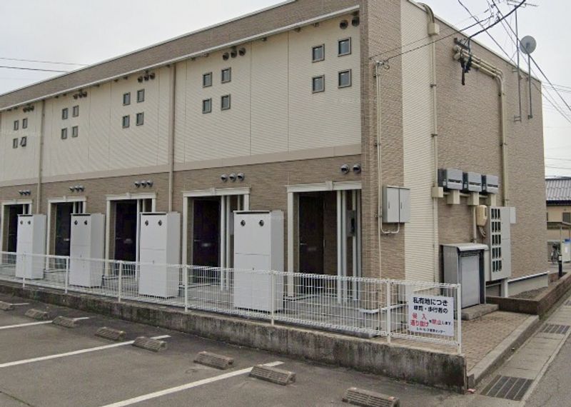 レオネクストサンシャイン宮代 エントランス