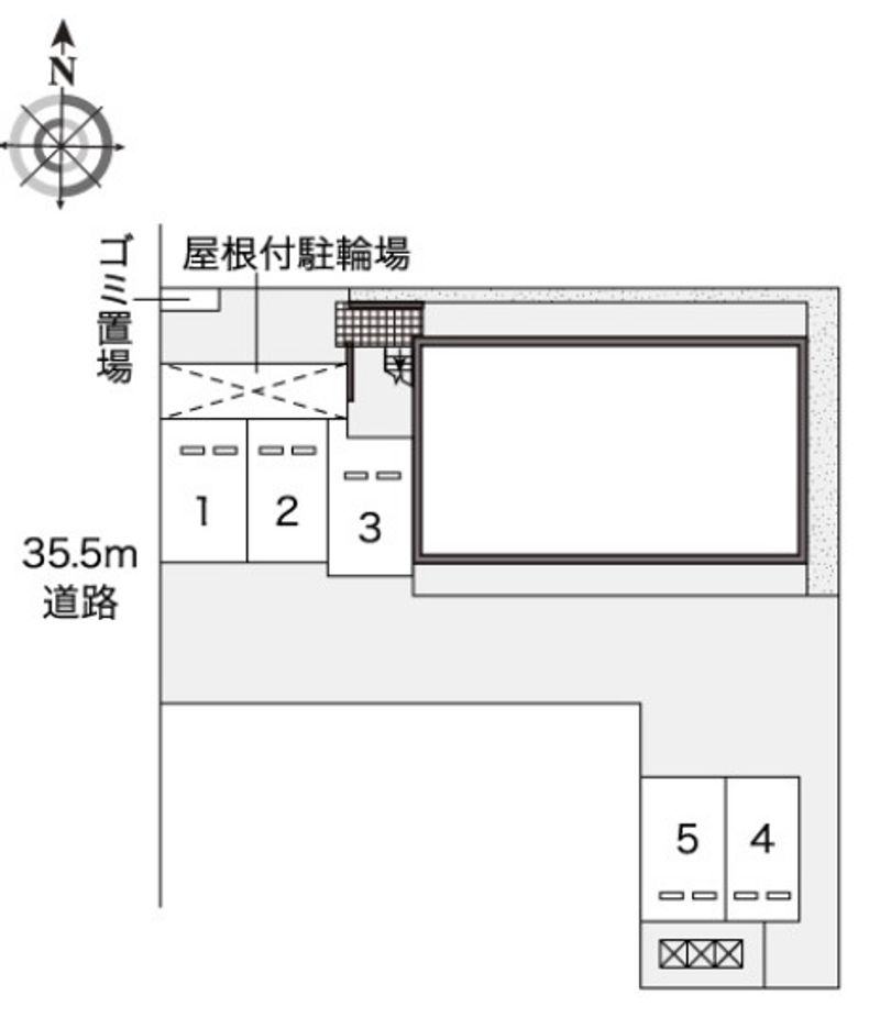 レオパレスシャルマン　タナカⅡ 駐車場