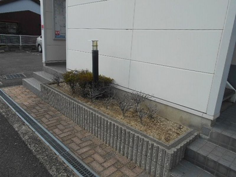 レオパレススマイル長沢 庭