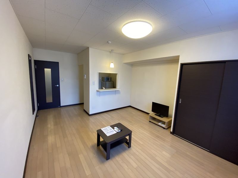 レオネクストエスポワール松橋 居間