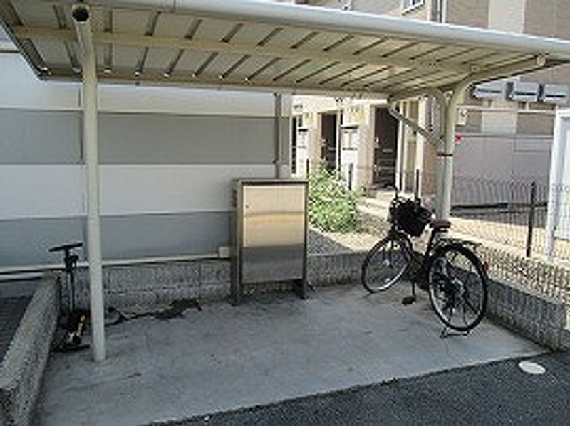 レオパレスひまわり 共用部分