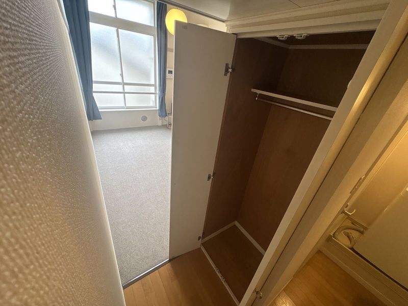 レオパレスＦａｖｏｒ　ＧｒｏｖｅⅡ 収納