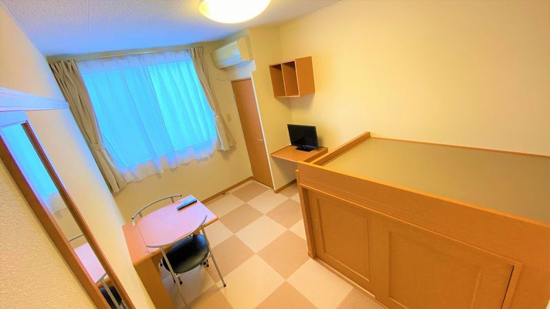レオパレスサン六甲Ｂ 居間