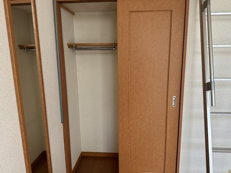 レオパレスサンマリー　フラッツ 収納