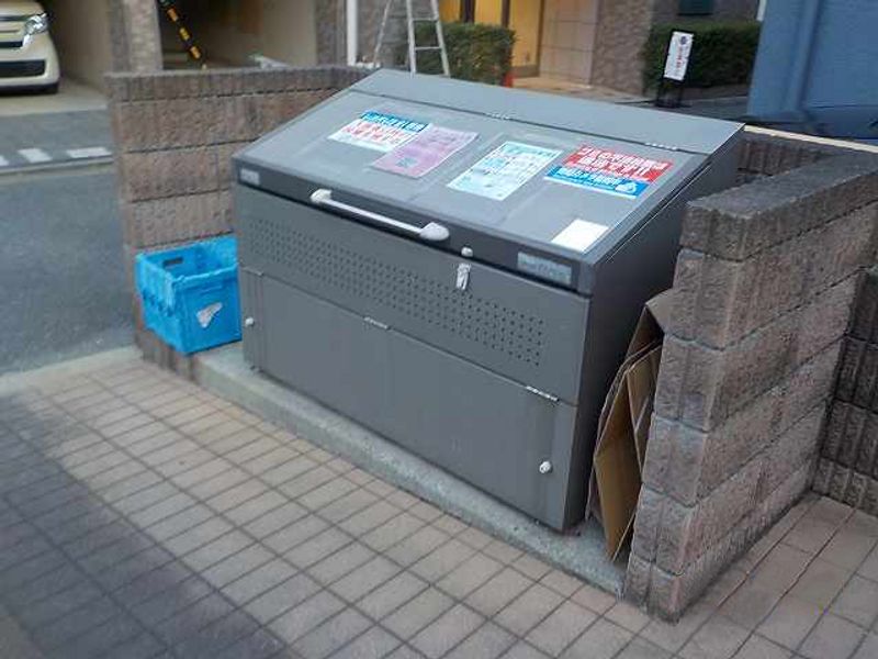 レオパレスアキユマーサ 共用部分