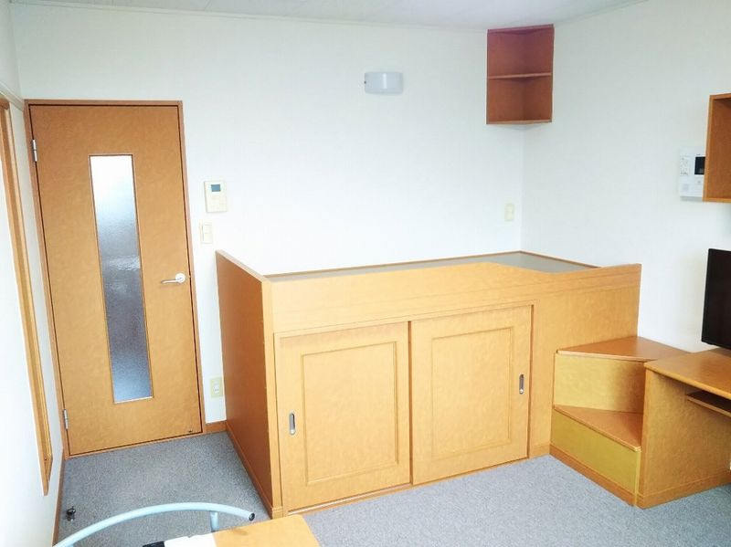 レオパレスＦｉｏｒｉｔｏ 寝室