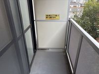 レオパレスＫウッズⅡ バルコニー