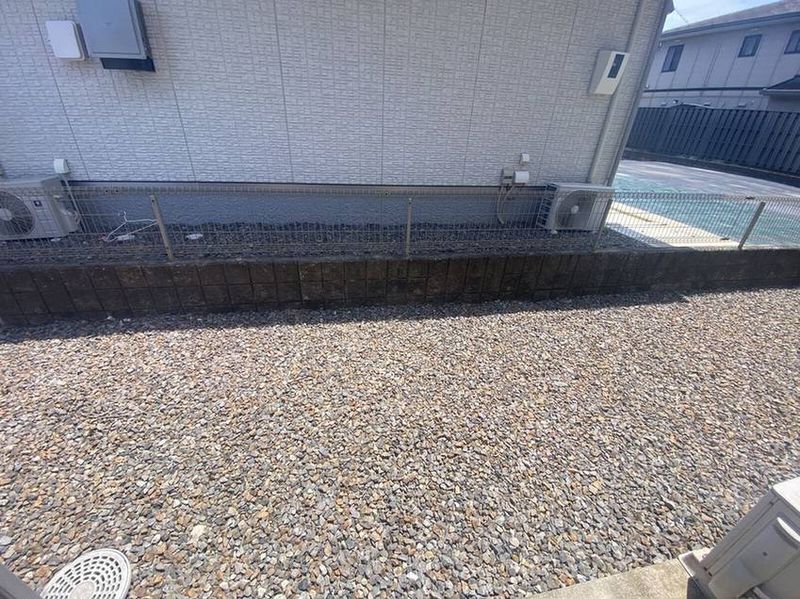 レオパレス鴻の巣 バルコニー